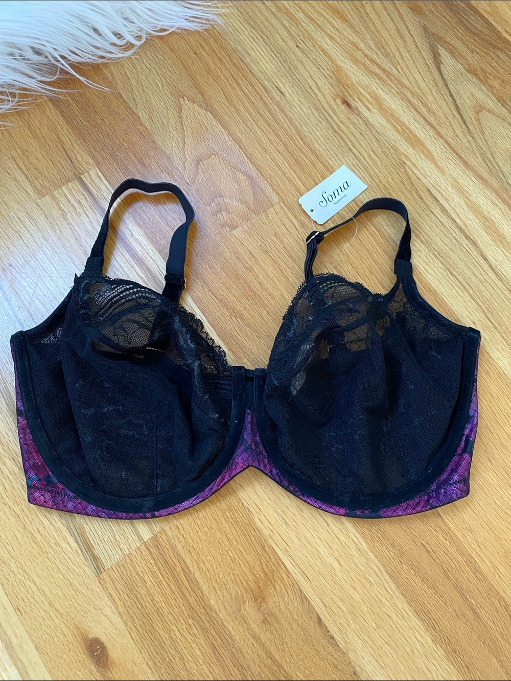 Soma Black Lace Underwire Bra with Purple Trim Velvet Illusion Full Coverage
